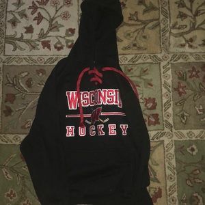 Wisconsin hockey hoodie never worn